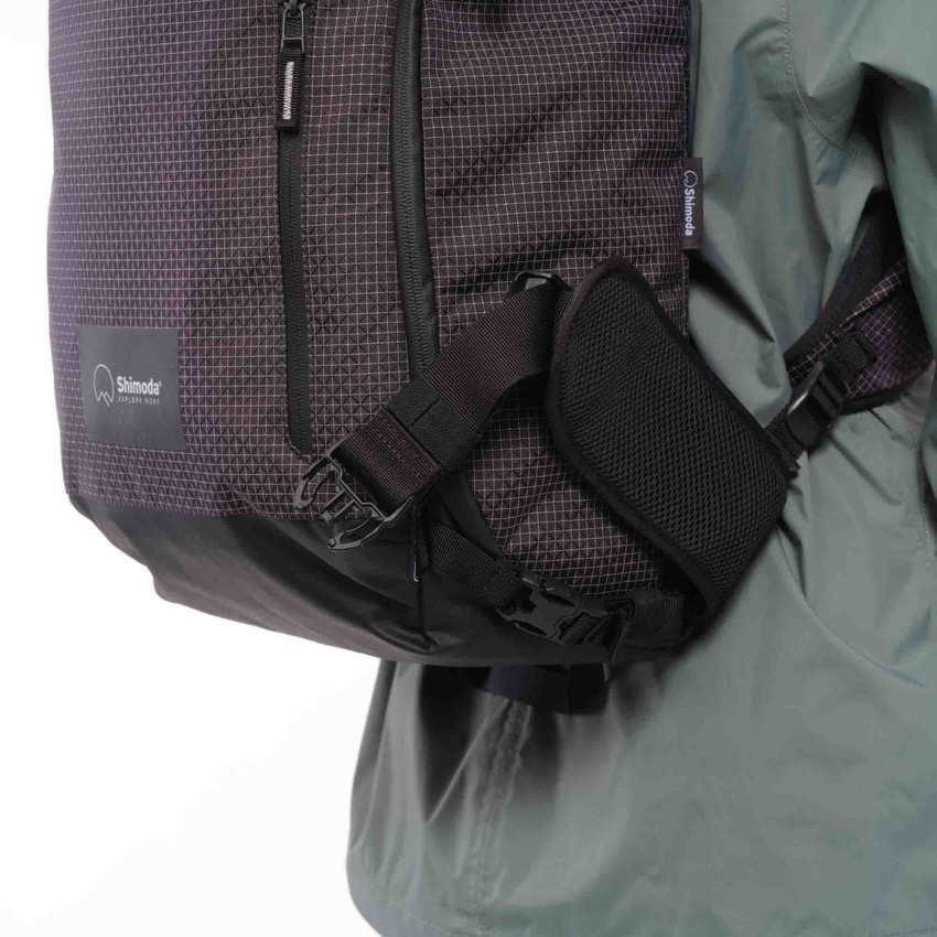Фоторюкзак Shimoda Sidecountry 28 Women's Starter Kit B/W 520-353 регулировки поясного ремня