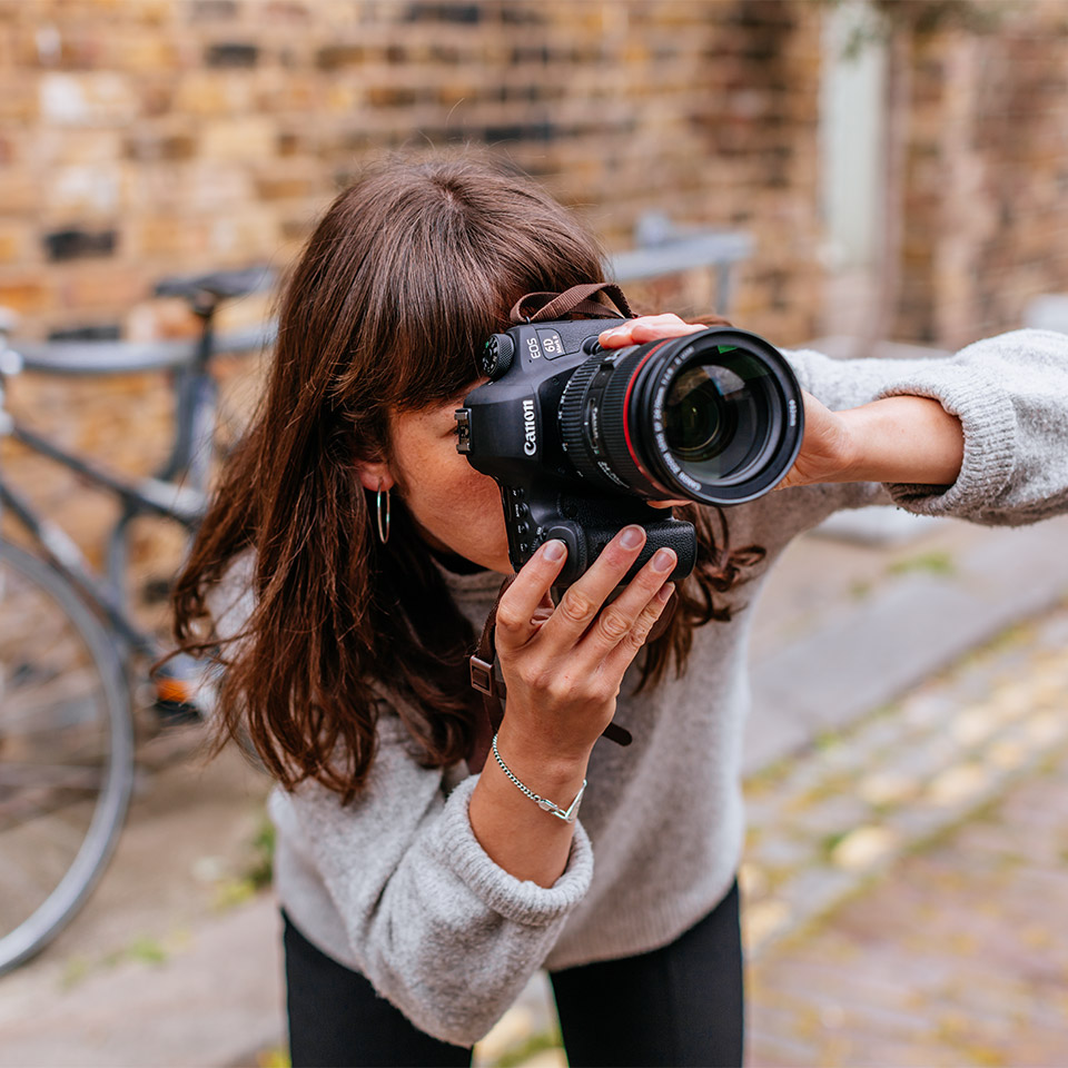 Хочется фотографировать. Фотоаппарат Canon 6d Mark. Canon EOS 6d Mark II фото. Canon EOS 6d Mark II снимки. Canon 6d Mark II фотоснимки.