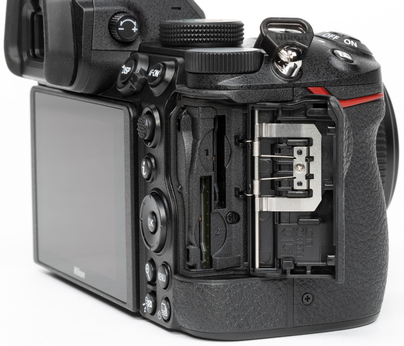 Полнокадровая беззеркальная фотокамера Nikon Z 5: выбор фотолюбителя иэнтузиаста