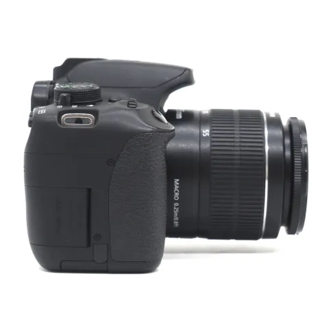 Canon EOS 700D Kit EF-S 18-55mm f/3.5-5.6 III (Б/У) 