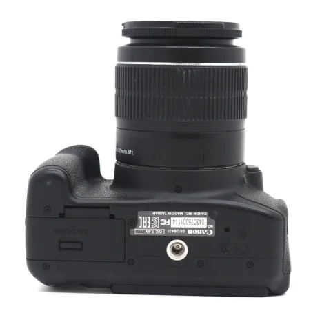 Canon EOS 700D Kit EF-S 18-55mm f/3.5-5.6 III (Б/У) 