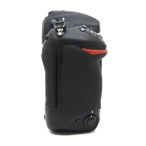 Nikon D5 Body (XQD) (Б/У)