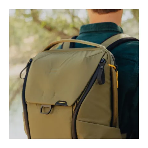 Peak Design The Everyday Backpack 20L V2.0 Kelp Рюкзак  (BEDB-20-KP-3)