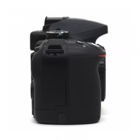 Nikon D5300 kit 18-55 VR AF-P (Б/У)