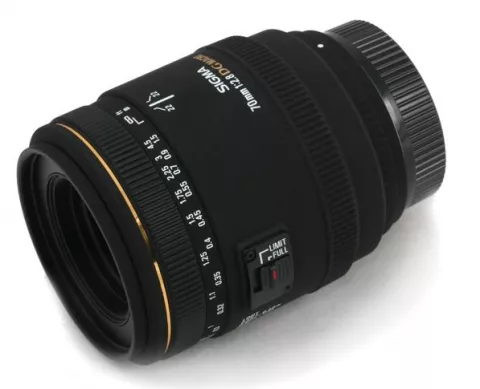 Объектив Sigma AF 70mm f/2.8 Macro EX DG Nikon F
