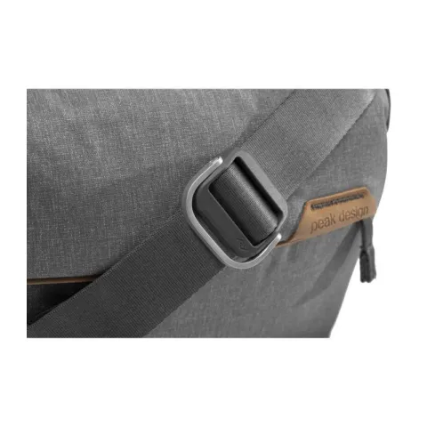 Peak Design The Everyday Sling 3L V2.0 Ash/Pfas Free Фотосумка (BEDS-3-AS-3)