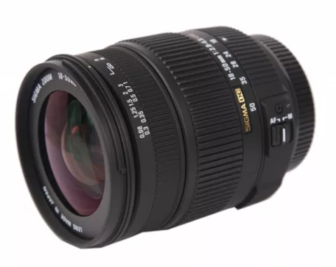 Объектив Sigma AF 18-50mm f/2.8-4.5  DC HSM Sony