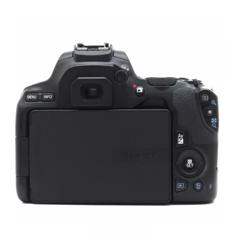 Canon EOS 250D Kit 18-55 III (Б/У)