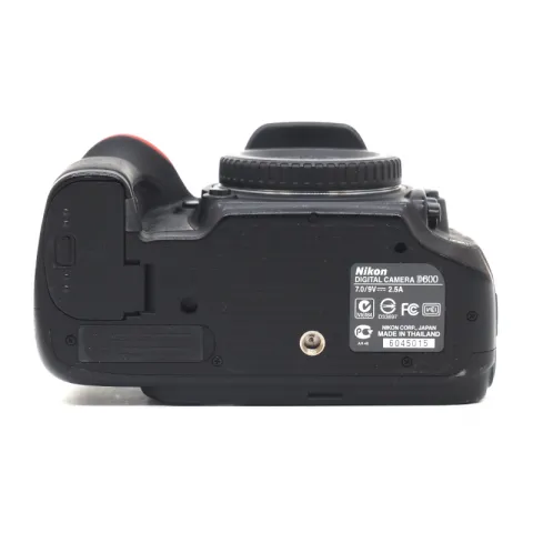 Nikon D600 Body (Б/У)