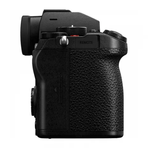 Цифровая фотокамера Panasonic Lumix DC-S5 Body