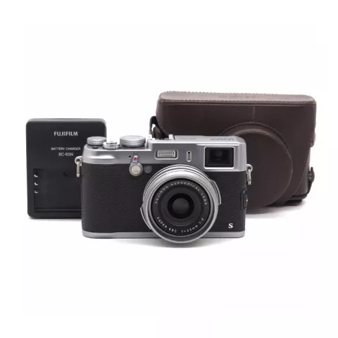 Fujifilm X100S (Б/У)