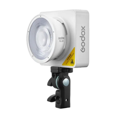 Осветитель светодиодный Godox ML100R Kit2 (с AK-B01)