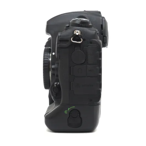 Nikon D5 Body (XQD) (Б/У)