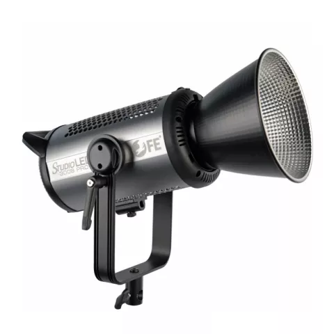 Осветитель студийный Falcon Eyes Studio LED 600B PRO