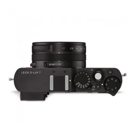 Цифровая фотокамера Leica D-Lux 7 черный