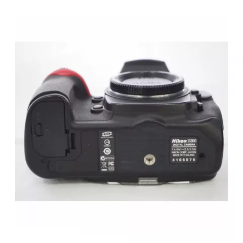 Nikon D300 Body (Б/У)