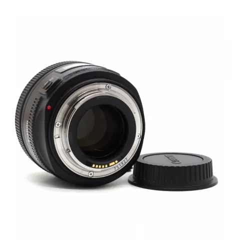 Canon EF 50mm f/1.2L USM  (Б/У)
