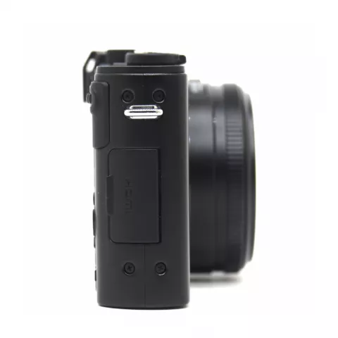 Цифровая фотокамера LEICA D-LUX 6 (Б/У)