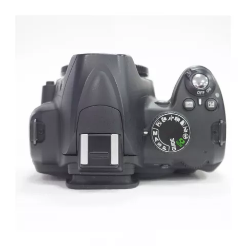 Nikon D3000 Kit 18-55mm f/3.5-5.6G AF-S VR DX Zoom-Nikkor (Б/У)