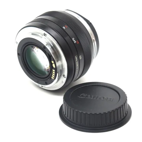 Carl Zeiss Planar T* 1.4/50 ZE (Б/У)