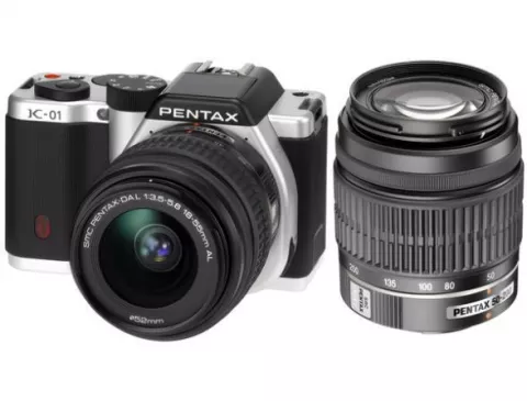 Зеркальный фотоаппарат Pentax K-01 Kit DA L 18-55 + DA 50-200 Black