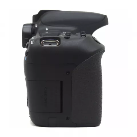 Canon EOS 77D Kit EF-S 18-55mm f/4-5.6 IS STM (Б/У)