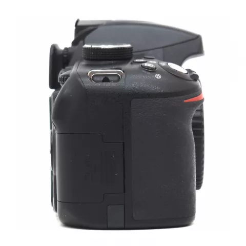 Nikon D3200 Body (Б/У) 