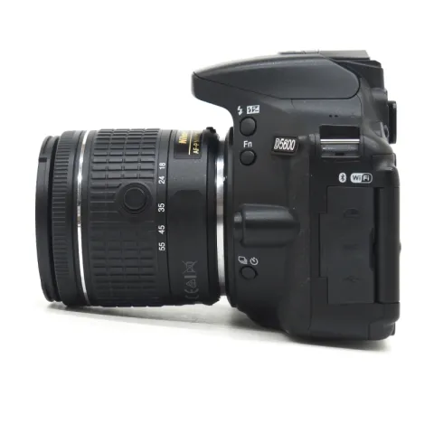 Nikon D5600 Kit 18-55 VR AF-P Black (Б/У)