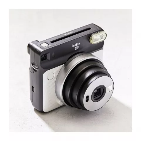Фотокамера моментальной печати Fujifilm Instax SQUARE SQ6 White