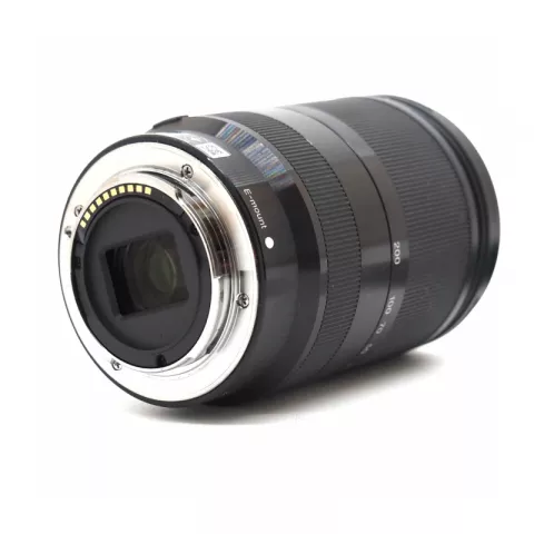 Sony 18-200mm f/3.5-6.3 E OSS (E) (Б/У)