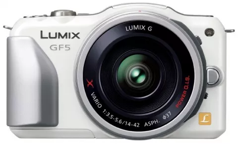Цифровая фотокамера Panasonic Lumix DMC-GF3X Kit LUMIX G X VARIO PZ 14-42mm белый