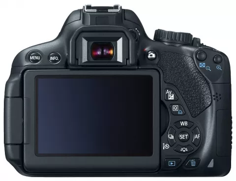 Зеркальный фотоаппарат Canon EOS 650D Kit EF 50 mm F/1.8 II