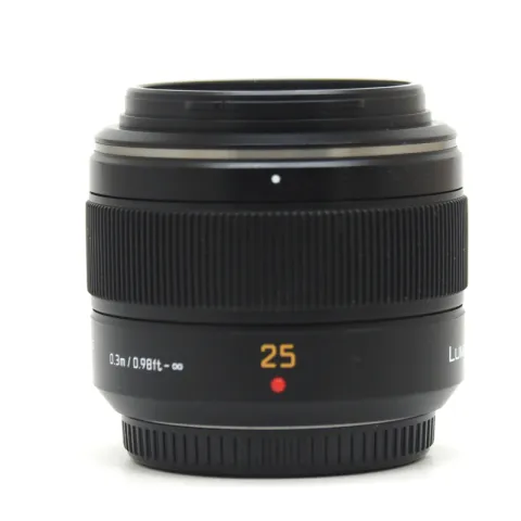 Panasonic Summilux 25mm f/1.4 Asph DG (Б/У)