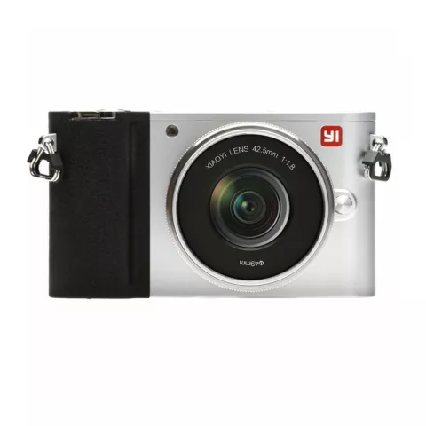 Цифровая фотокамера Xiaomi Yi M1 42.5mm F/1.8, серебристая