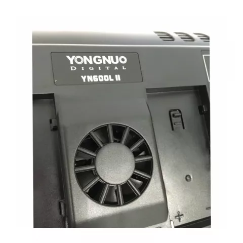 Осветитель светодиодный Yongnuo YN-600 L II LED 3200-5500K
