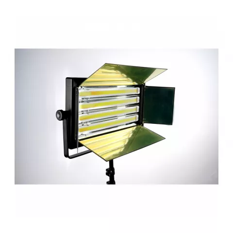 Светодиодный осветитель FST DG-004LED 4 лампы