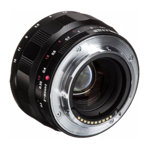 Объектив Voigtlaender Nokton 35mm f/1.4 Sony E