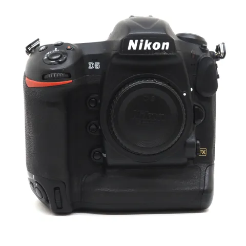 Nikon D5 Body (XQD) (Б/У)