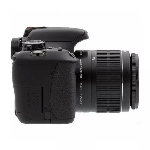 Зеркальный фотоаппарат Canon EOS 700D Kit EF-S 18-55mm f/3.5-5.6 III DC