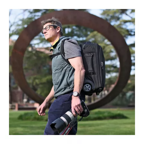 Рюкзак Think Tank Airport Essentials Rolling Backpack 