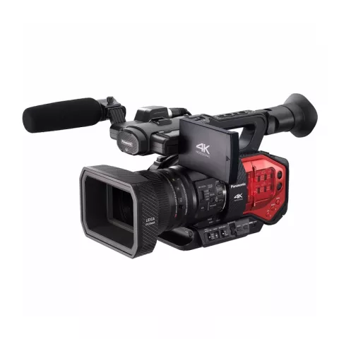 Видеокамера Panasonic AG-DVX200 с несъемным объективом