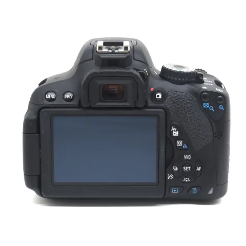 Canon EOS 650D Kit 18-55mm f3.5-5.6 IS II (Б/У)