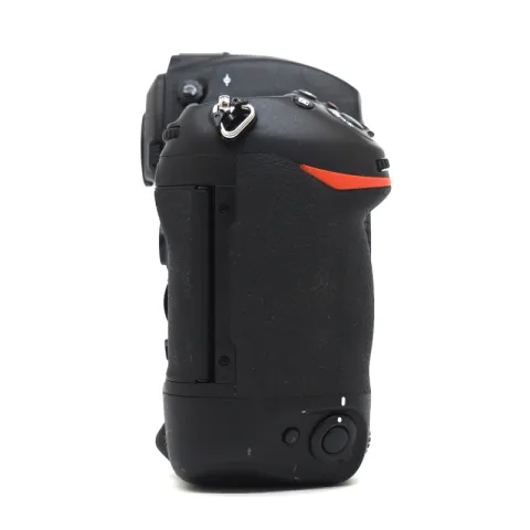 Nikon D5 Body (XQD) (Б/У) 