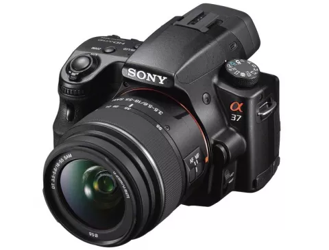Зеркальный фотоаппарат Sony Alpha SLT-A37 Kit 18-55 мм F3,5-5,6 DT SAM