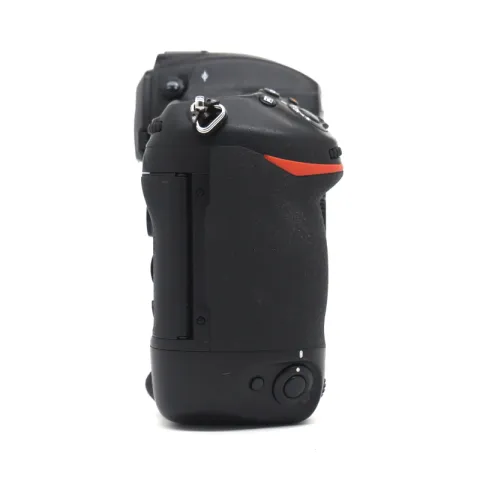 Nikon D5 Body (XQD) (Б/У)