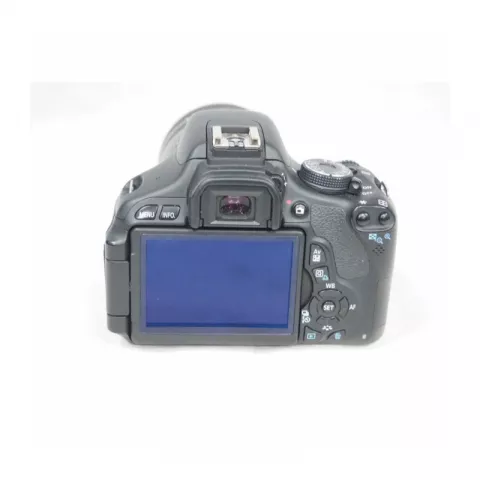 Canon EOS 600D kit 18-135mm IS (Б/У)  
