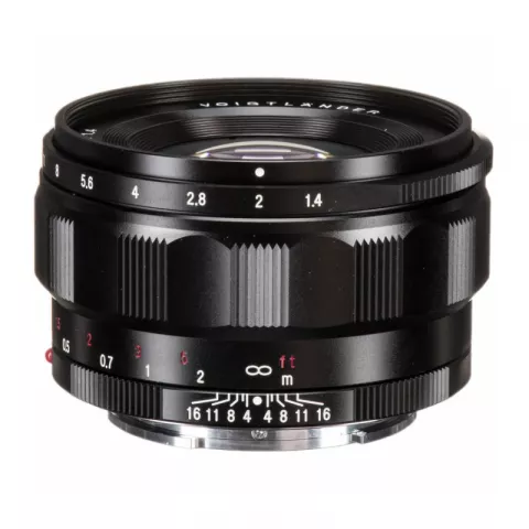 Объектив Voigtlaender Nokton 35mm f/1.4 Sony E