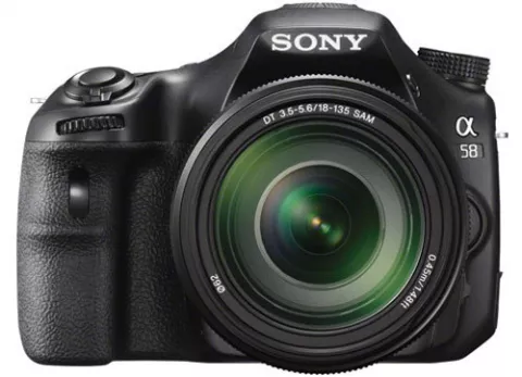 Зеркальный фотоаппарат Sony Alpha SLT-A58 Kit DT 18-135 мм F3,5-5,6 DT SAM