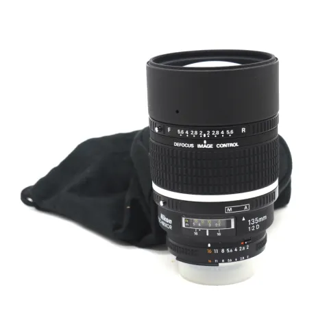 Nikon 135mm f/2D AF DC-Nikkor (Б/У)