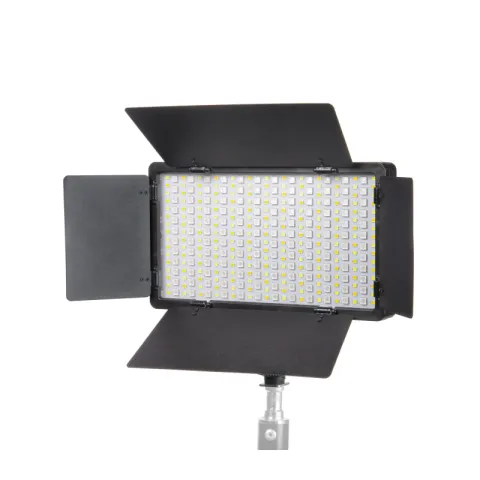 Осветитель светодиодный Falcon Eyes LedPRO 30R